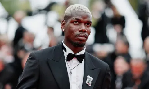 Pogba chìm sâu vào khủng hoảng chấn thương