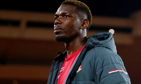 Cay đắng cho Pogba