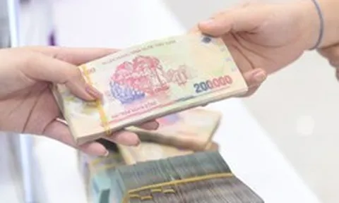 Hai ngày nữa, người dân vay ngân hàng số tiền dưới 400 triệu đồng sẽ đón tin vui