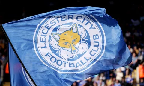 Nhà vô địch Premier League bị rao bán