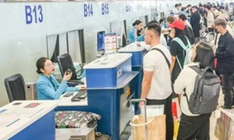 Giá vé máy bay 'tăng nhiệt' trên các chặng du lịch 2/9