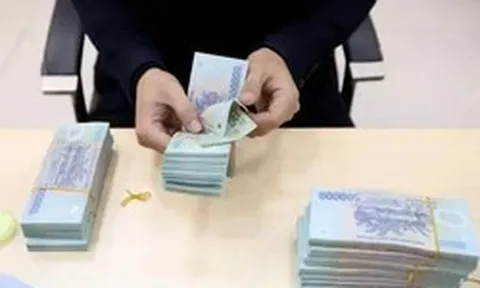 Vì sao người dân thích gửi tiền ngân hàng?
