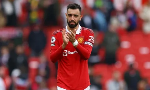 Premier League dời lịch một loạt trận đấu