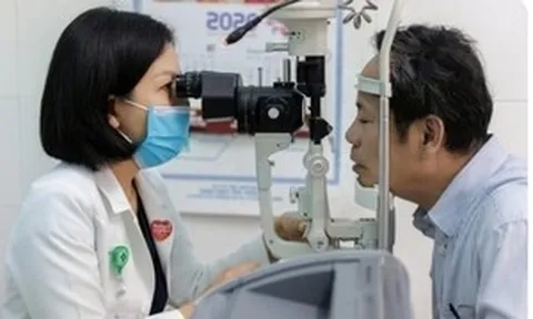 Căn bệnh âm thầm lấy đi ánh sáng của hàng triệu người cao tuổi