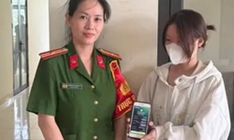 Công an kiểm tra giao dịch chuyển tiền đến tài khoản nữ sinh 2007, nội dung "Cty quang huy tthd 5962"
