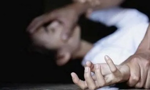 Phê chuẩn khởi tố đối tượng hiếp dâm nữ Việt kiều