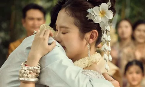 Hạnh phúc của Phương Mỹ Chi ở tuổi 23