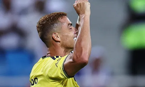Ronaldo rực sáng giúp Al Nassr đại thắng