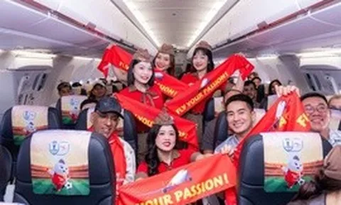 Vietjet và Vikki ‘tiếp lửa’ – Sắc đỏ rực khán đài, Việt Nam thắng thuyết phục Thái Lan 2-0