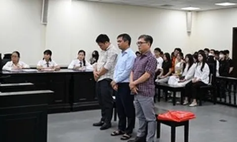 Cựu Hiệu trưởng Trường Cao đẳng Du lịch Hà Nội lĩnh 3 năm tù vì giữ lại tiền hỗ trợ sinh viên