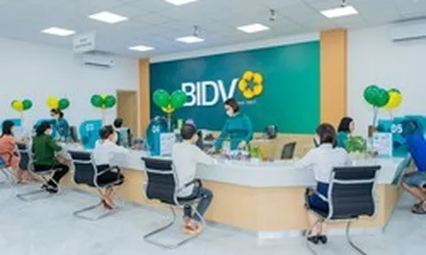 Trong tháng 8, loạt quy định mới sẽ áp dụng với người dùng tài khoản BIDV, VietinBank, ACB, OCB, BVBank,...