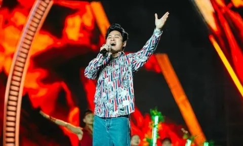 Nghệ sĩ ráo riết tập luyện trước giờ ‘Tổ quốc trong tim’ sáng đèn ở TP. Hồ Chí Minh