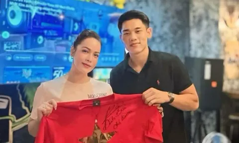 Nhật Kim Anh chúc mừng Đình Bắc