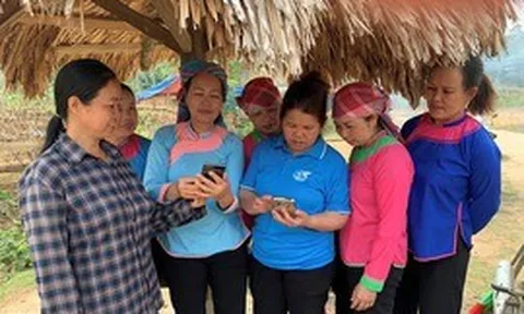 Tạo điều kiện để người khuyết tật, người dân tộc thiểu số thực hiện quyền tiếp cận thông tin