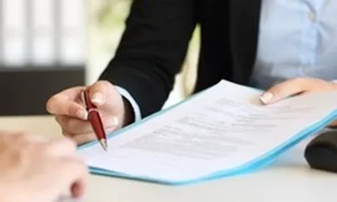 Bảo hiểm nhân thọ: Vì sao bảng minh hoạ được 800 triệu sau 20 năm, nhưng thực tế có thể thấp hơn?