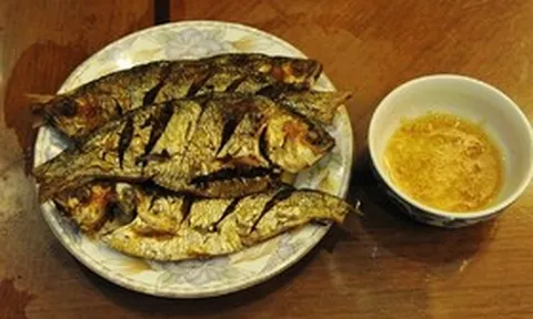 Chuyên gia Mỹ gọi tên loài cá "tốt bậc nhất thế giới", hóa ra ở chợ Việt bán đầy