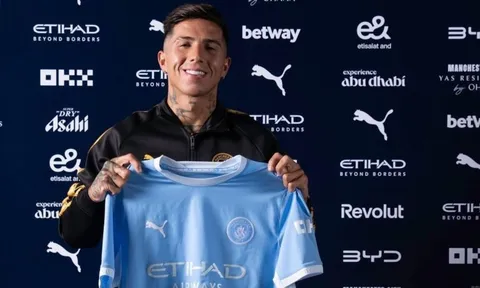 Lương khủng của Enzo ở Man City
