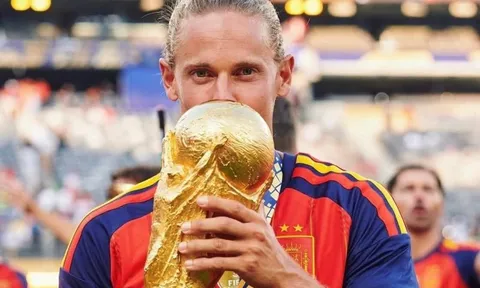 Nhà vô địch World Cup 2026 từ giã tuyển Tây Ban Nha