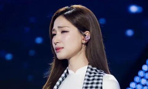 Một nữ ca sĩ tuyên bố về số tiền 1 tỷ liên quan Hòa Minzy