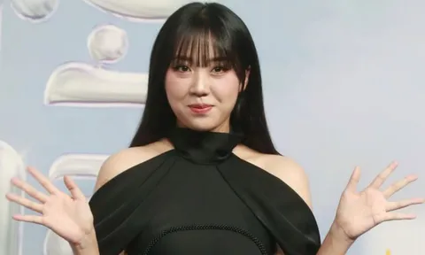 Lee Young Ji có hành động thiết thực cho người dân chịu ảnh hưởng bởi mưa lũ tại Hàn Quốc