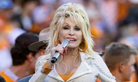 Em gái Dolly Parton lên tiếng về thông tin sai lệch, có liên quan đến AI