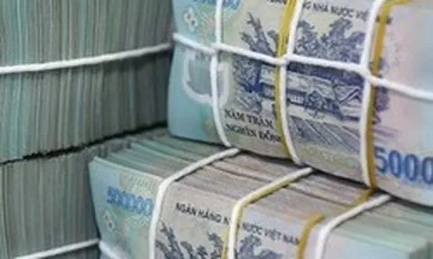 Thực hiện giao dịch nhận/chuyển tiền giá trị lớn sau, nếu không khai báo có thể bị phạt đến 40 triệu đồng