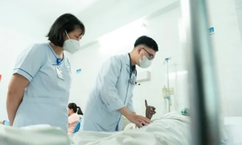 Vụ cháy khách sạn ở TP.HCM: Thêm 3 nạn nhân nhập viện
