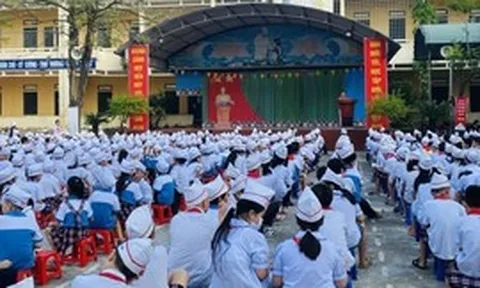 Hướng dẫn chính sách với hiệu trưởng, phó hiệu trưởng khi sắp xếp trường học