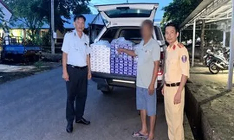 Phát hiện, thu giữ gần 1.500 bao thuốc lá ngoại nhập lậu