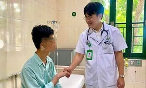 Mẹ đưa con từ Đức về Việt Nam phẫu thuật bằng kỹ thuật bác sĩ Việt cải tiến