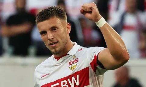 Cầu thủ lập hat-trick trong 12 phút ở Champions League