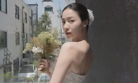 Ryu Hwa Young (T-ara) chính thức lên xe hoa vào hôm nay, nói một câu ngọt ngào về hôn nhân
