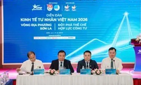 Ngân hàng chủ động đi tìm khách vay, doanh nghiệp nhỏ vẫn khó tiếp cận vốn