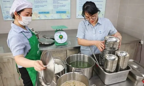 Hà Nội thành lập 3 đoàn kiểm tra liên ngành bữa ăn bán trú