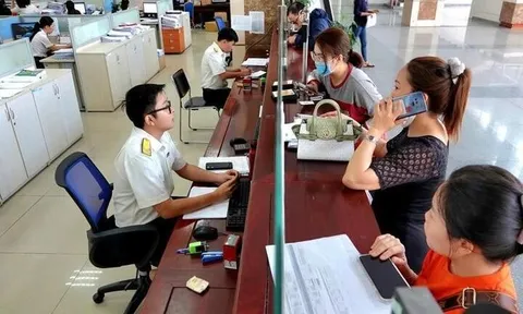 Điều kiện giảm trừ thuế thu nhập đối với khoản chi y tế, giáo dục