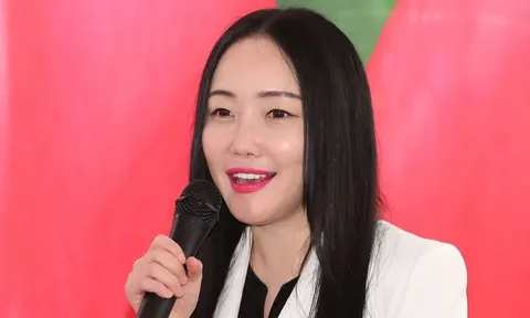 Nancy Lang lộ diện sau 3 ngày vướng ồn ào lái xe trong tình trạng say xỉn