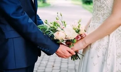Mức sinh thấp, chuyên gia chỉ 6 điều kiện để người trẻ bớt ngại sinh con