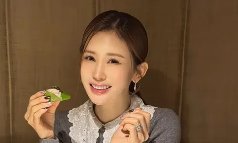 Lee Da Hae: 'Tôi phải dùng 11 que thử để tin mình có thai'