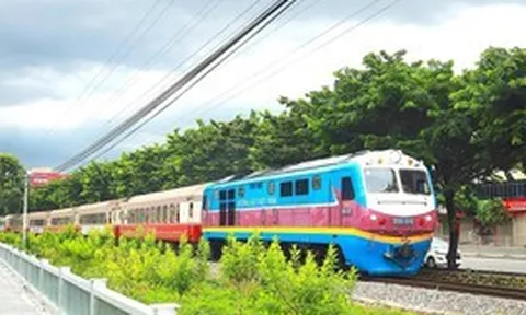 Ngừng chạy nhiều chuyến tàu do mưa lũ đến ngày 19/9