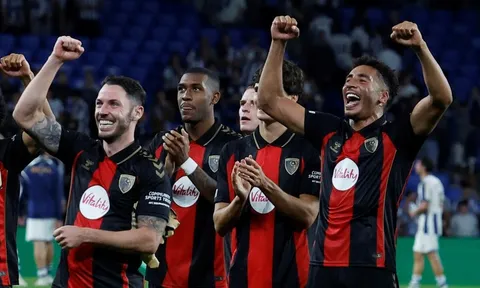 Bóng đá Anh thắng lớn ở Europa League
