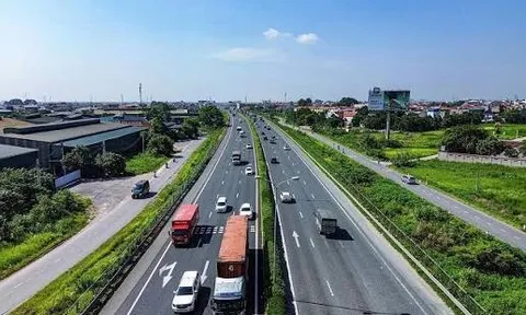 Nghiên cứu sửa đổi, bổ sung hoàn thiện quy định về khoảng cách an toàn trên cao tốc