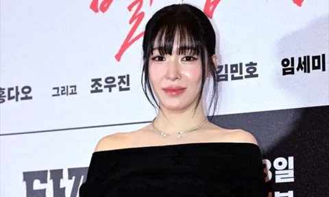 Tiffany thể hiện sự ủng hộ dành cho Byun Yo Han