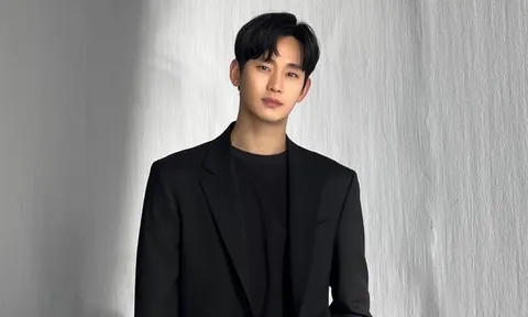 Hôm nay 19/9, Kim Soo Hyun chính thức trở lại showbiz