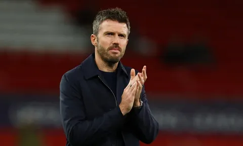 Carrick xóa sổ nhóm thủ lĩnh tại MU