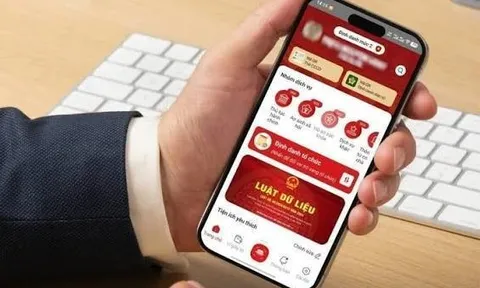 Thủ tướng yêu cầu đẩy nhanh việc đồng bộ, liên thông dữ liệu khám bệnh, chữa bệnh bảo hiểm y tế lên VNeID