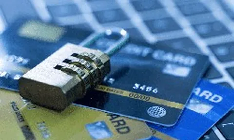Cơ quan Thuế yêu cầu Agribank, BIDV, ACB, VPBank, LPBank,... khẩn trương phong tỏa các tài khoản ngân hàng sau