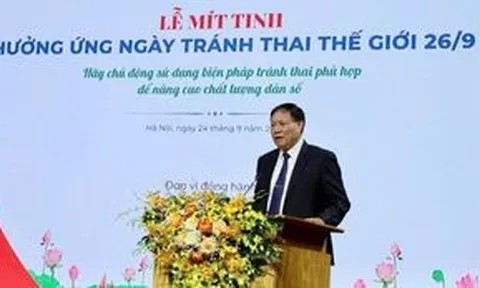 Thứ trưởng Bộ Y tế kể chuyện ám ảnh về cô gái 18 tuổi đã có 5 con