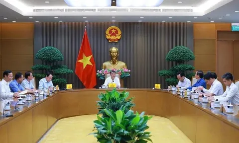 Tuyệt đối không để tiếp diễn tình trạng học sinh đi học mà không có sách giáo khoa