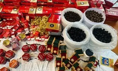 Bất ngờ: Công ty Nghệ sĩ Quyền Linh từng góp vốn vào công ty bán thuốc An Cung giả với giá gần 3 triệu đồng/hộp, chi phí sản xuất chỉ 105.000 đồng