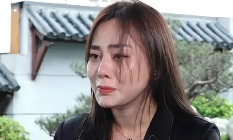 Phương Oanh đã đúng khi chọn bắt đầu lại ở tuổi 37